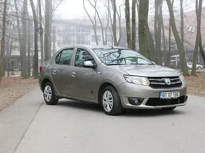 Second-hand Dacia Logan 90 CP (66 kW) 2015 Gri Berlinǎ