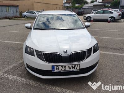 Alb Utilizat 2018 Skoda Octavia Style Break | 9.990 EUR