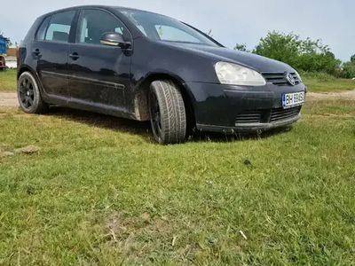 VW Golf V