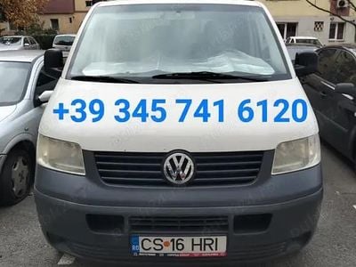 Alb Utilizat 2004 VW T5 Van | 5.999 EUR (Scump)