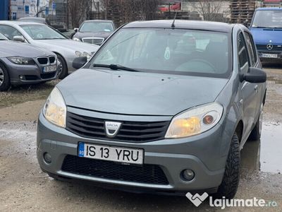 second-hand Dacia Sandero 1.4i 2010 1999e