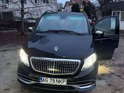 Second-hand Mercedes Viano 163 CP (119 kW) 2012 Negru Monovolum