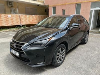 Second-hand Lexus NX300h Luxury Line 197 CP (144 kW) 2016 Negru SUV