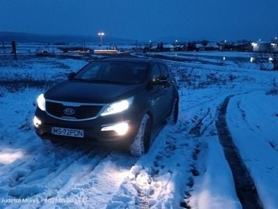 Second-hand Kia Sportage 136 CP (100 kW) 2011 Negru SUV