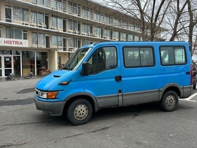 second-hand Iveco Daily 8+1, 2.3 diesel, 249.000 km reali