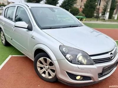 Utilizat 2009 Opel Astra Berlinǎ | 1.690 EUR