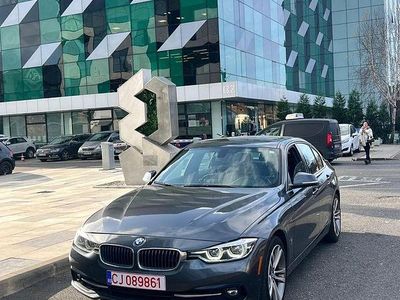 Second-hand BMW 330e Luxury Line 292 CP (214 kW) 2018 Culoaregri Berlinǎ
