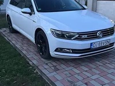 Utilizat 2017 VW Passat R Hatchback | 13.300 EUR (Preț bun)