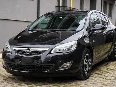 Second-hand Opel Astra 120 CP (88 kW) 2011 Hatchback