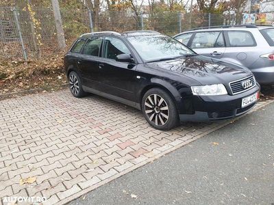 Culoarenegru Second-hand 2003 Audi A4 Break | 2.000 EUR