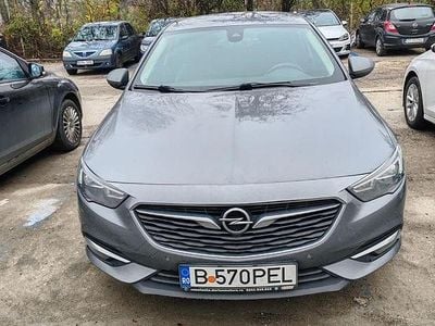 Second-hand Opel Insignia Business Innovation 136 CP (100 kW) 2018 Culoaregri Berlinǎ