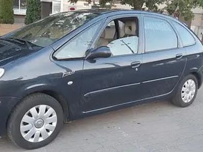 Utilizat 2006 Citroën Xsara Picasso Monovolum | 1.650 EUR