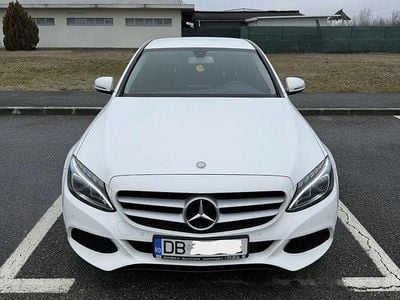 Second-hand Mercedes C180 116 CP (85 kW) 2016 Culoarealb Berlinǎ
