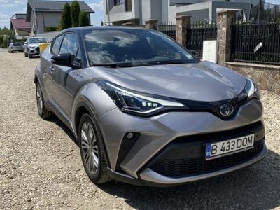 second-hand Toyota C-HR 2.0 HSD 184 CP 4x2 CVT C-lassy bi-tone