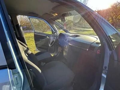 Utilizat 2007 Opel Meriva Monovolum | 2.600 EUR