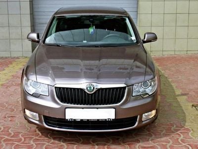 Maro Utilizat 2012 Skoda Superb Berlinǎ | 11.300 EUR
