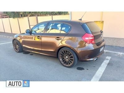 Maro Utilizat 2011 BMW 118 Coupé Coupe | 5.499 EUR