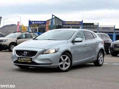 second-hand Volvo V40 D4 VEA Momentum