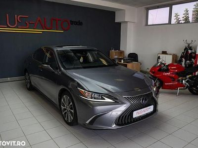 Second-hand Lexus ES300H Luxury Line 218 CP (160 kW) 2020 Culoaregri Berlinǎ