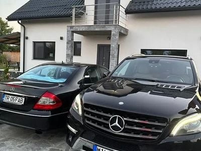 Second-hand Mercedes ML350 258 CP (189 kW) 2013 Negru SUV