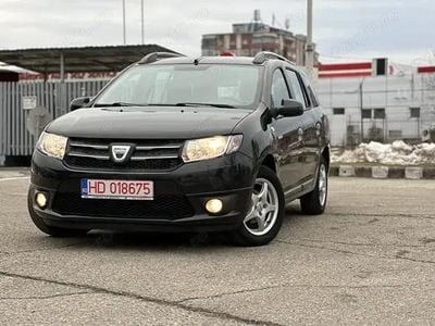Second-hand Dacia Logan MCV Prestige 90 CP (66 kW) 2015 Negru Break