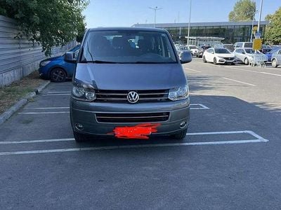 VW Caravelle