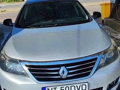 Gri Utilizat 2011 Renault Latitude Berlinǎ | 4.200 EUR