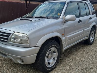 second-hand Suzuki Grand Vitara 2L diesel