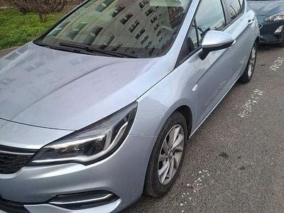 Culoaregri Utilizat 2020 Opel Astra Elegance Hatchback | 9.900 EUR (Preț OK)