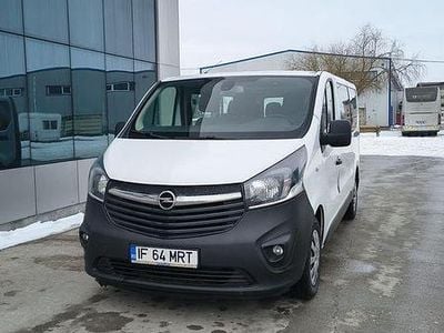 Second-hand Opel Vivaro 120 CP (88 kW) 2019 Culoarealb Monovolum
