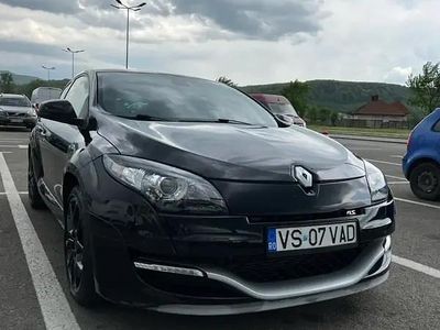 Negru Utilizat 2013 Renault Mégane Coupé R.S. Coupe | 12.500 EUR