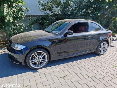 Culoarenegru Utilizat 2008 BMW 120 Coupé Sport Line Coupe | 4.500 EUR