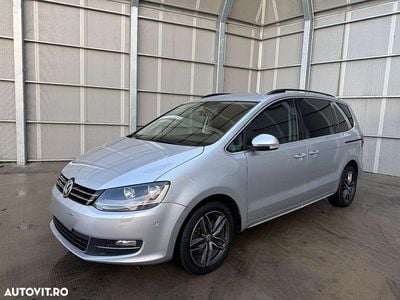 Culoareargint Utilizat 2015 VW Sharan Style Monovolum | 10.500 EUR (Super Preț)