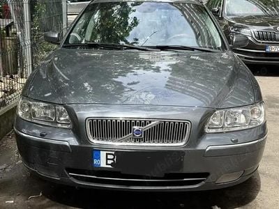Second-hand Volvo V70 185 CP (136 kW) 2006 Gri Break