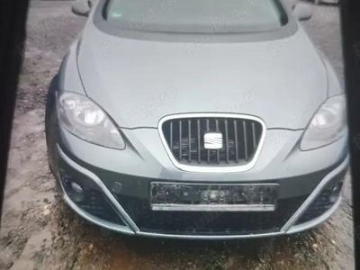 Second-hand 2012 Seat Altea Monovolum | 3.400 EUR