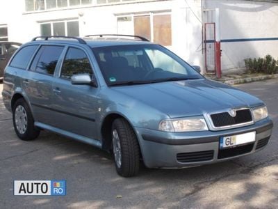 Second-hand Skoda Octavia 101 CP (74 kW) 2002 Gri metalizat Break