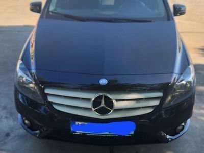 Mercedes B180