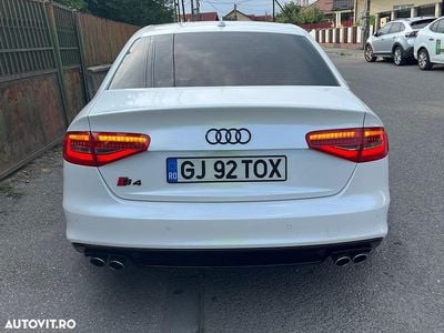 Culoarealb Utilizat 2013 Audi A4 S-Line Break | 13.199 EUR