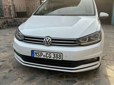 second-hand VW Touran full option, trapa panoramica