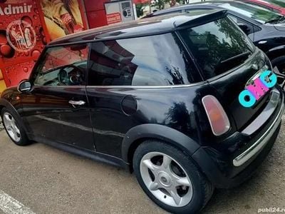 Utilizat 2004 Mini One D Hatchback | 1.600 EUR