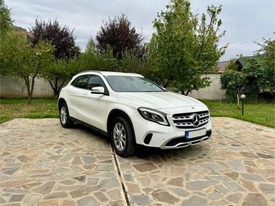 Mercedes GLA180