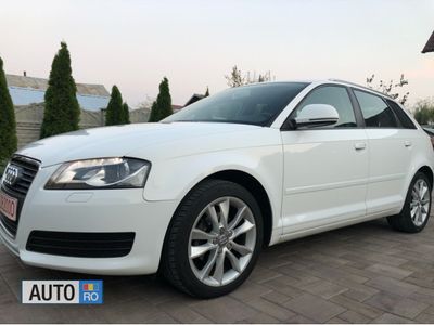 Second-hand Audi A3 105 CP (77 kW) 2010 Alb Berlinǎ