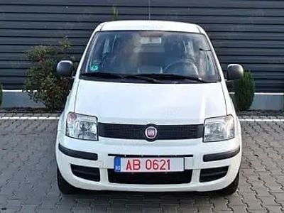 Second-hand Fiat Panda 70 CP (51 kW) 2011 Alb Hatchback