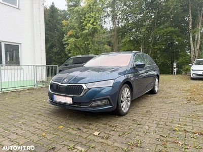 Second-hand Skoda Octavia Style 204 CP (150 kW) 2022 Culoarealbastru Break