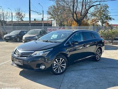 Second-hand Toyota Avensis Comfort 124 CP (91 kW) 2013 Culoarenegru Break