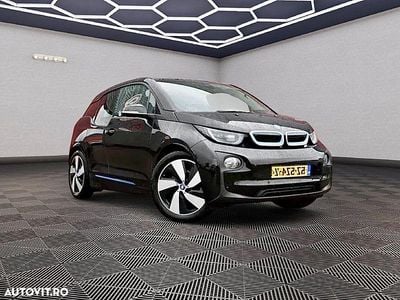Second-hand BMW i3 Comfort Edition 125 kW (170 CP) 2017 Culoarenegru Hatchback