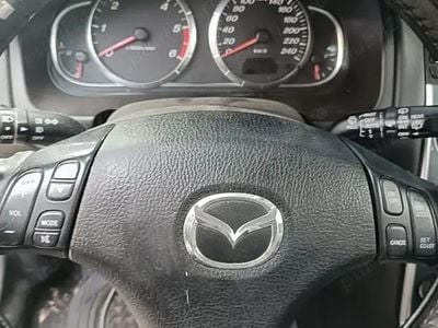 Utilizat 2005 Opel Signum Hatchback | 4.000 EUR