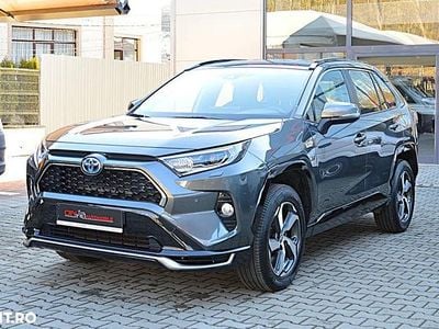 Second-hand Toyota RAV4 Hybrid Style 306 CP (225 kW) 2021 Culoaregri SUV