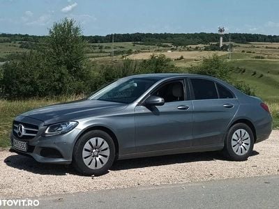 Mercedes C200