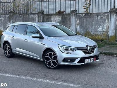 Culoareargint Utilizat 2019 Renault Mégane GrandTour Business Break | 9.690 EUR (Preț OK)